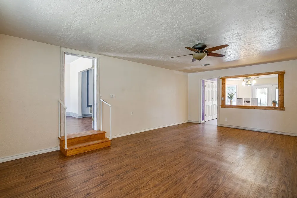 515 W Bridge Street Weatherford, TX 76086