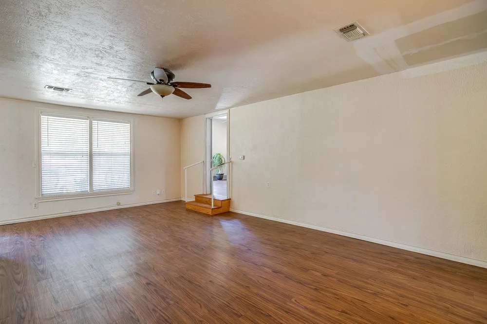515 W Bridge Street Weatherford, TX 76086