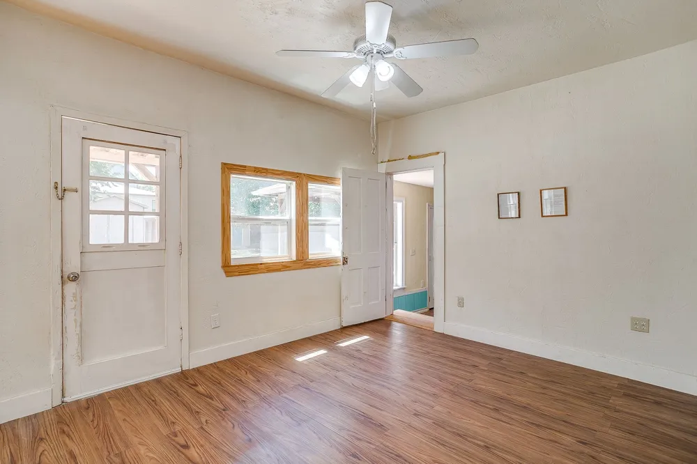 515 W Bridge Street Weatherford, TX 76086