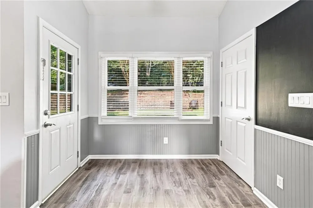 409 Rose Creek Place Woodstock, GA 30189