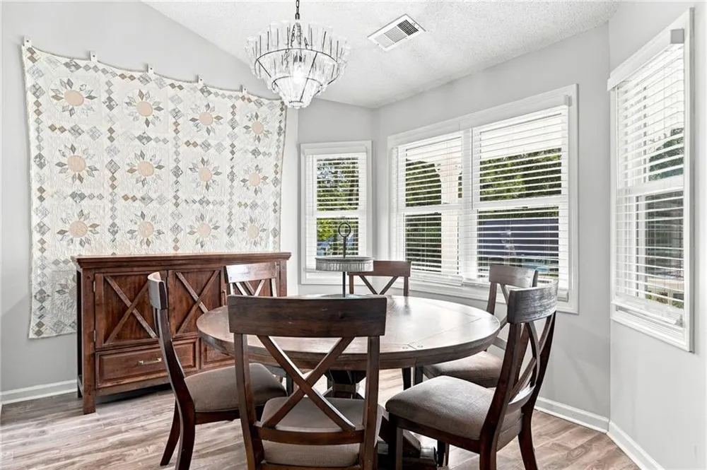409 Rose Creek Place Woodstock, GA 30189