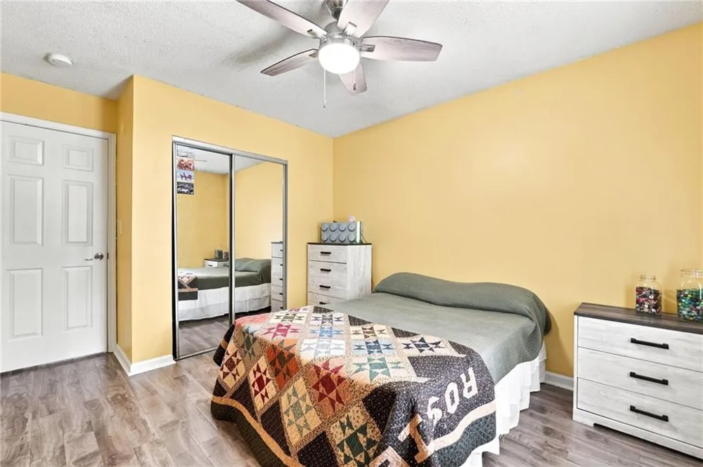 409 Rose Creek Place Woodstock, GA 30189