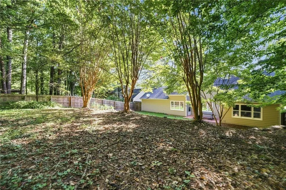 409 Rose Creek Place Woodstock, GA 30189