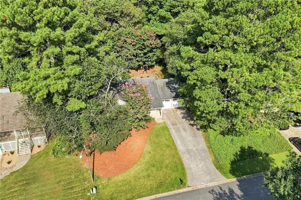 409 Rose Creek Place Woodstock, GA 30189