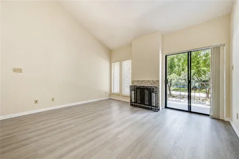 10811 Richmond Avenue #9