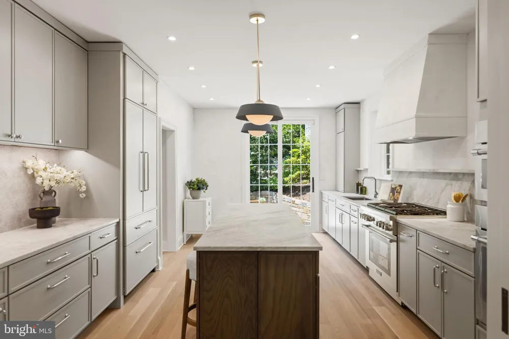 2900 GLOVER DRIVE NW Washington, DC 20016