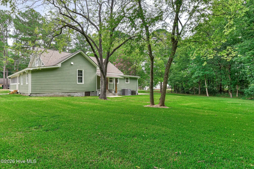 284 Elm Street Lincolnton, GA 30817