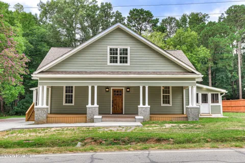 284 Elm Street