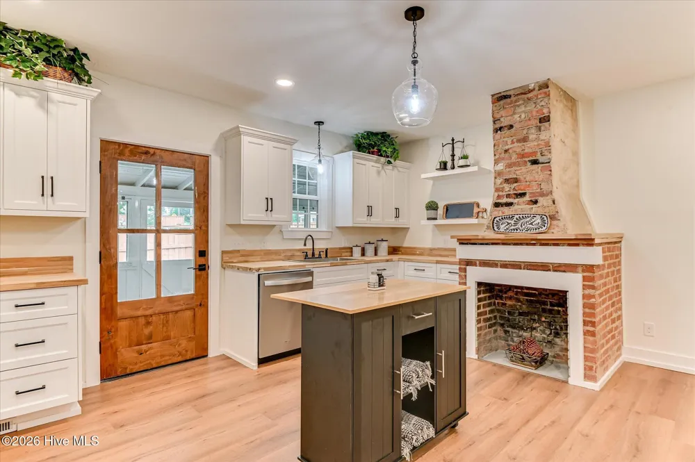 284 Elm Street Lincolnton, GA 30817