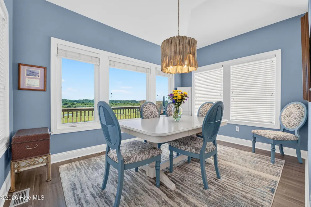 652 Ocean Boulevard W Holden Beach, NC 28462
