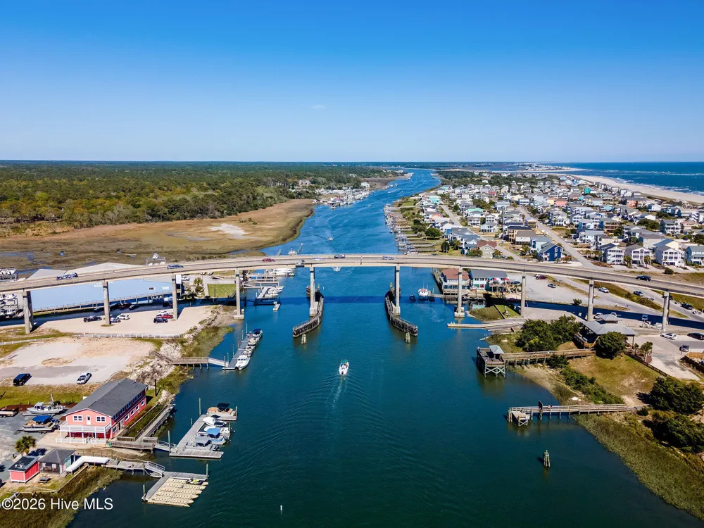 652 Ocean Boulevard W Holden Beach, NC 28462