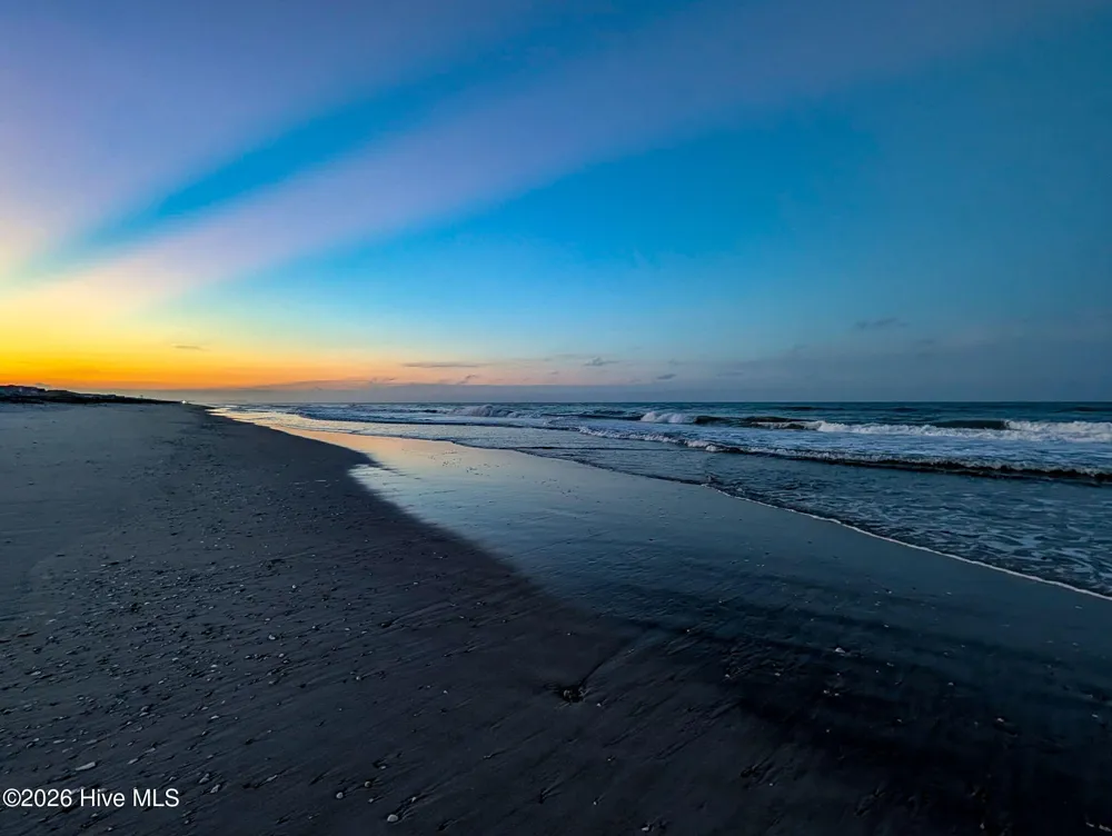 652 Ocean Boulevard W Holden Beach, NC 28462