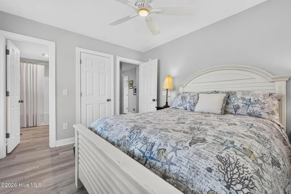 652 Ocean Boulevard W Holden Beach, NC 28462