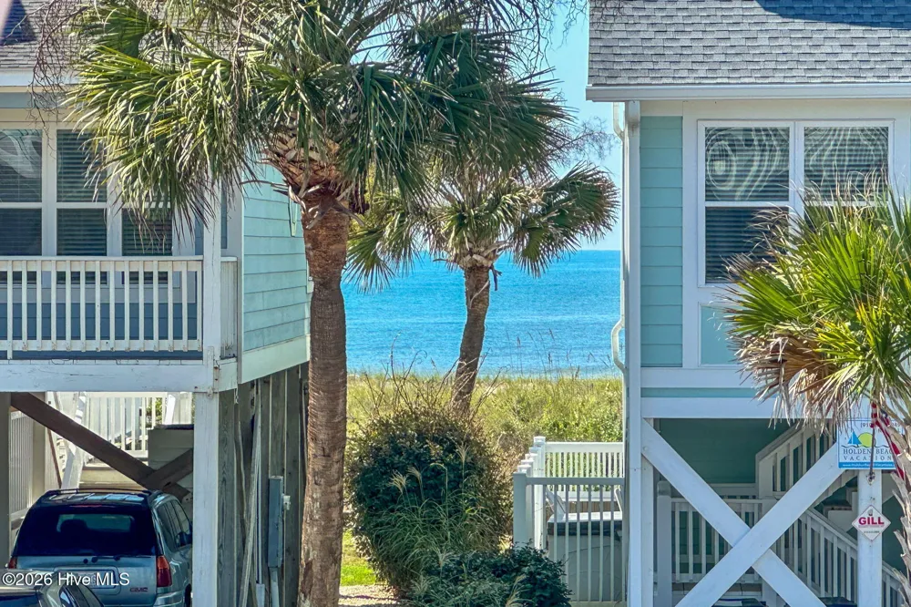 652 Ocean Boulevard W Holden Beach, NC 28462
