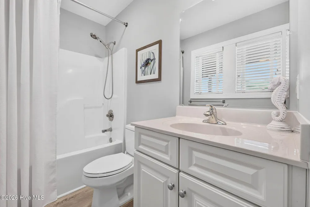 652 Ocean Boulevard W Holden Beach, NC 28462