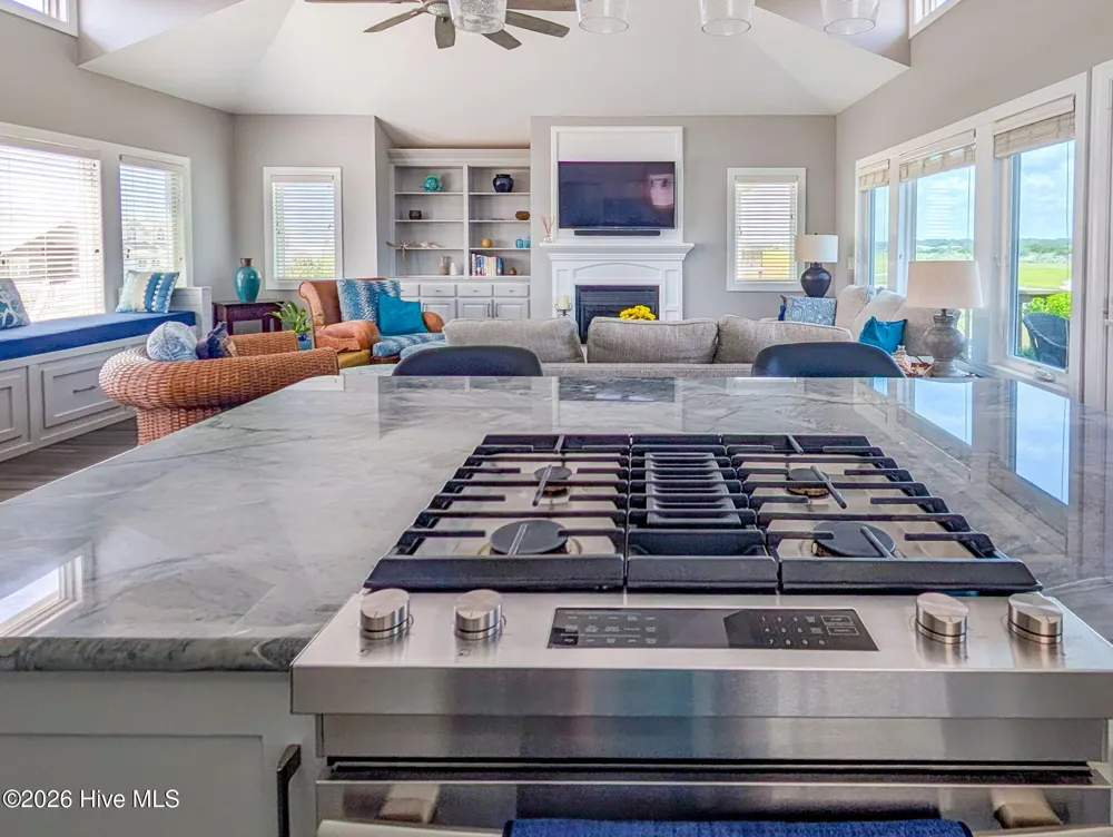 652 Ocean Boulevard W Holden Beach, NC 28462