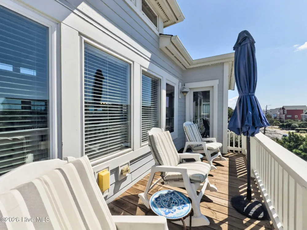 652 Ocean Boulevard W Holden Beach, NC 28462