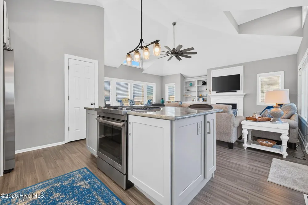 652 Ocean Boulevard W Holden Beach, NC 28462