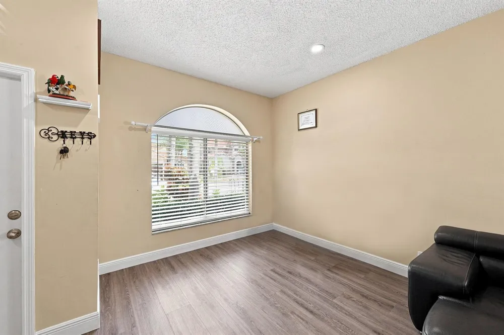 5021 PEBBLEBROOK TERRACE Coconut Creek, FL 33073