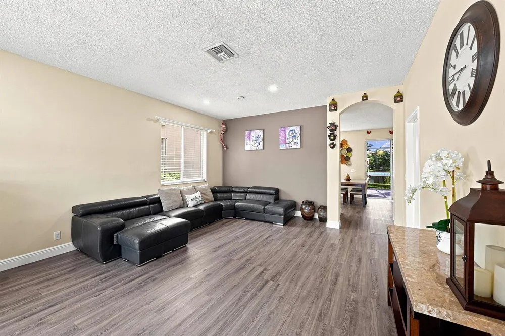5021 PEBBLEBROOK TERRACE Coconut Creek, FL 33073