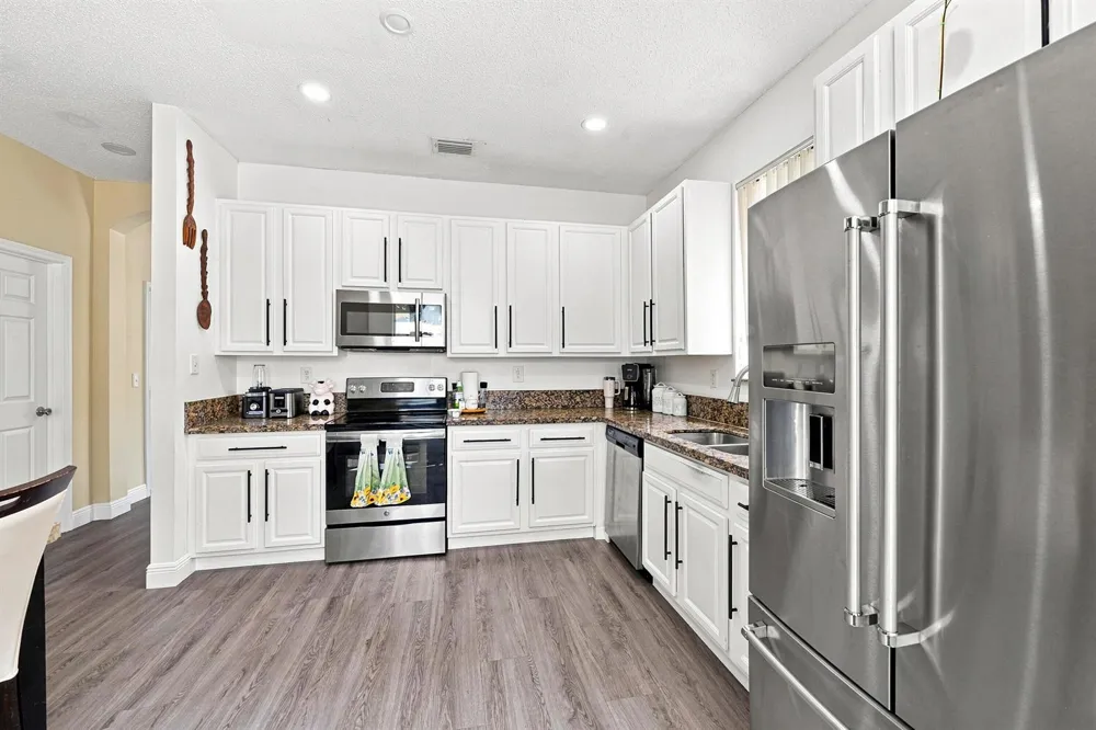 5021 PEBBLEBROOK TERRACE Coconut Creek, FL 33073