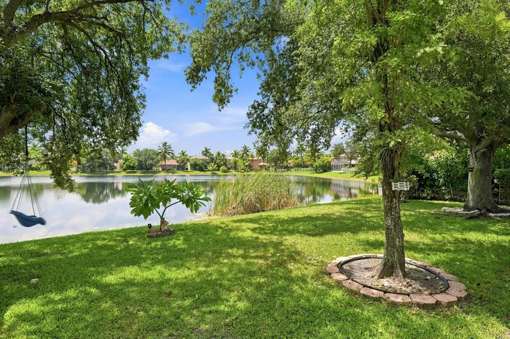 5021 PEBBLEBROOK TERRACE Coconut Creek, FL 33073
