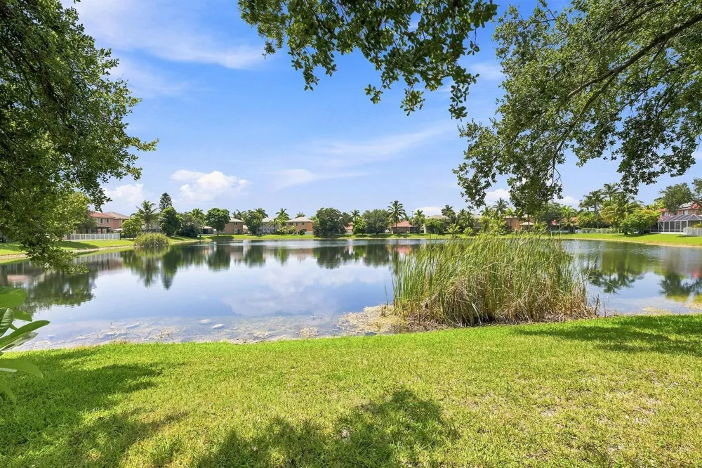 5021 PEBBLEBROOK TERRACE Coconut Creek, FL 33073