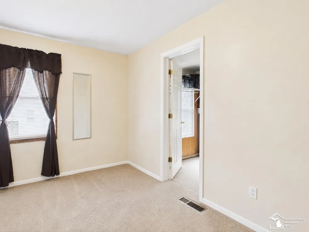 1706 Hemlock Street Frenchtown Township, MI 48162