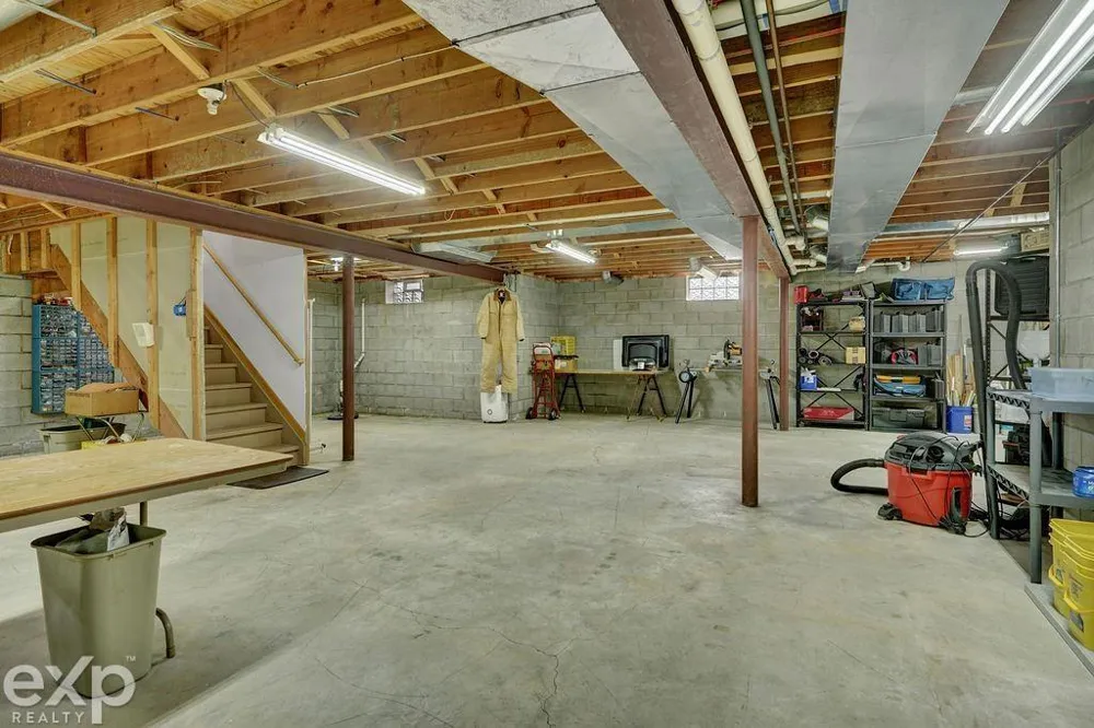 64000 Hartway Road Ray Township, MI 48096