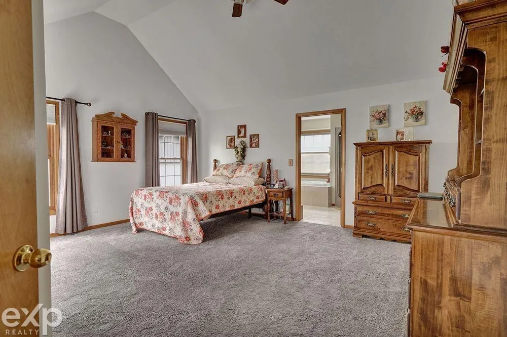 64000 Hartway Road Ray Township, MI 48096
