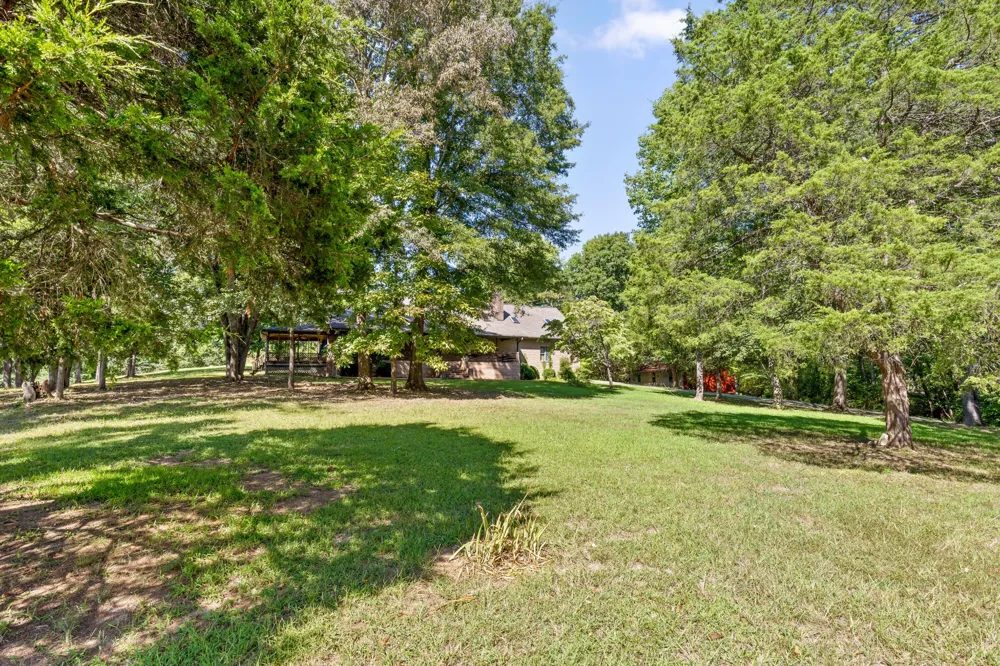 2401 Igou Ferry Road Soddy Daisy, TN 37379