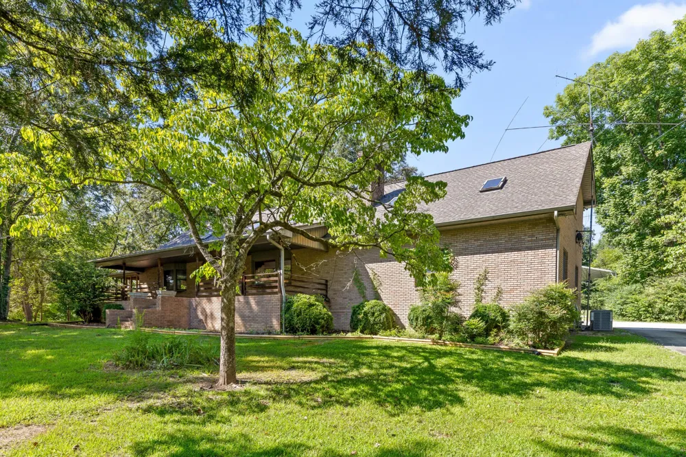 2401 Igou Ferry Road Soddy Daisy, TN 37379