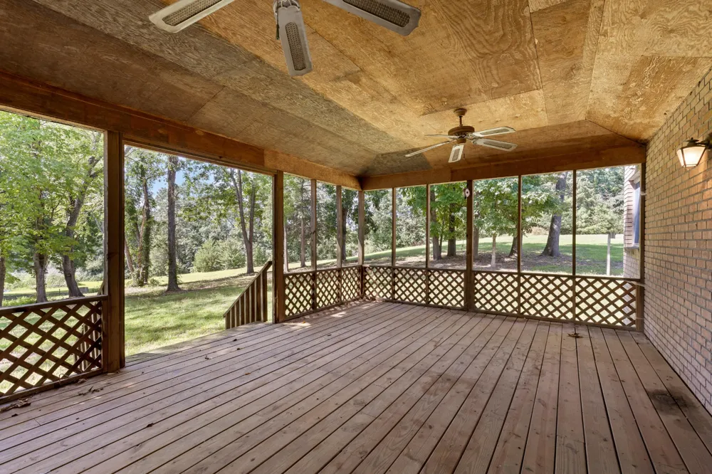 2401 Igou Ferry Road Soddy Daisy, TN 37379