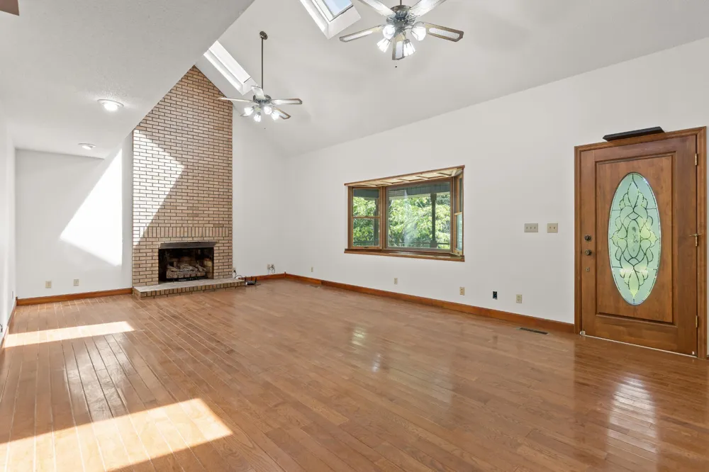 2401 Igou Ferry Road Soddy Daisy, TN 37379