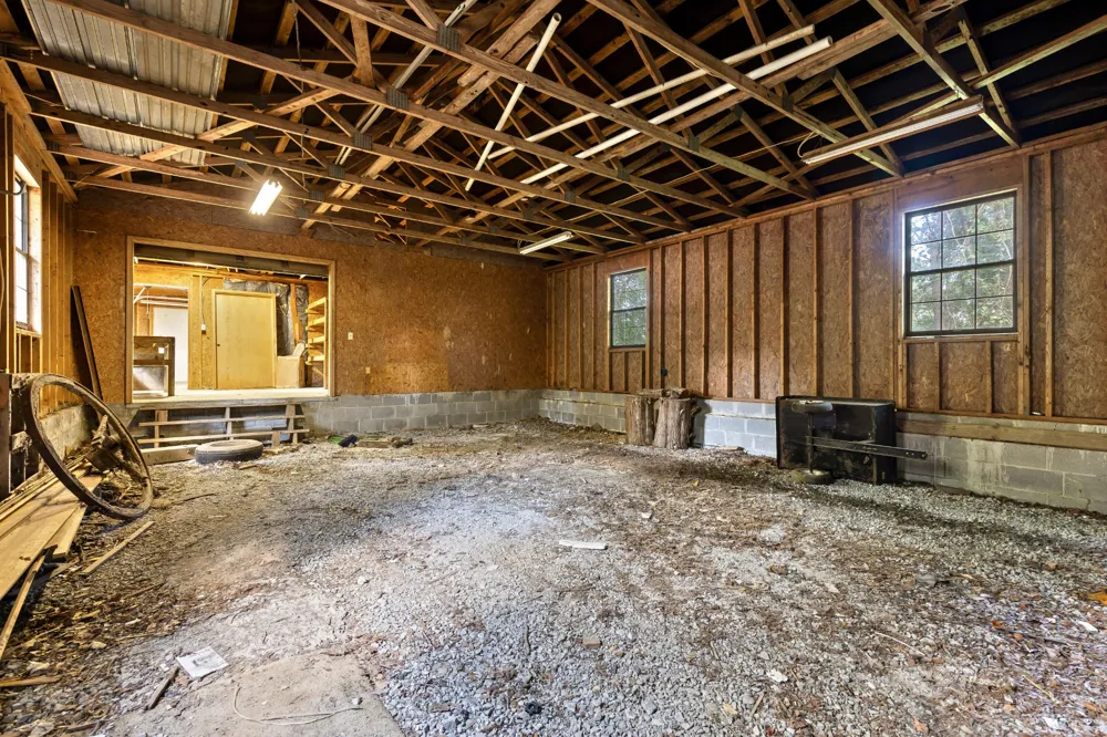 2401 Igou Ferry Road Soddy Daisy, TN 37379