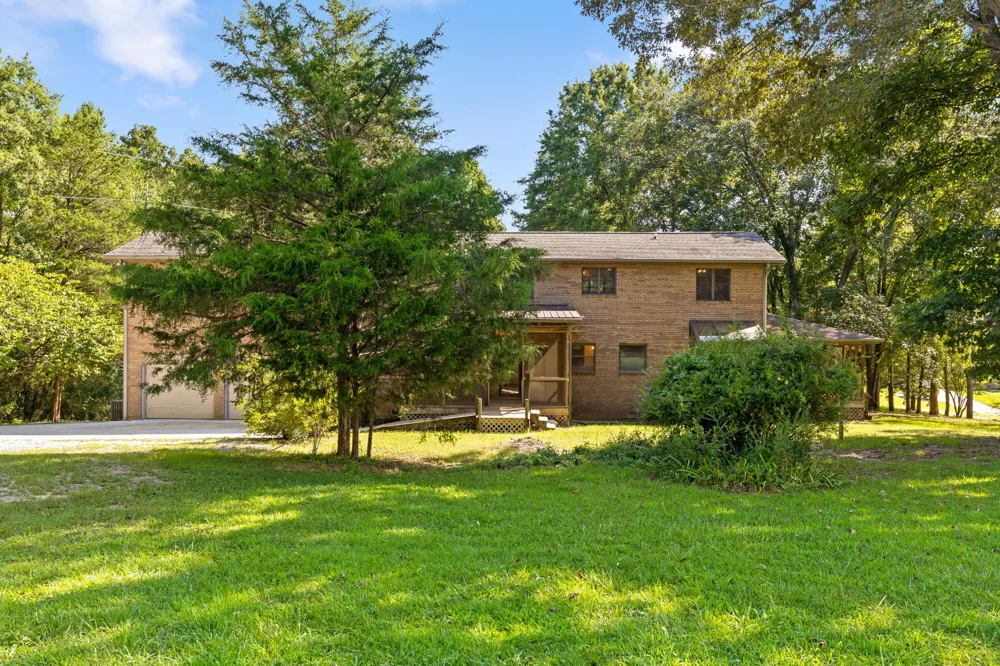 2401 Igou Ferry Road Soddy Daisy, TN 37379