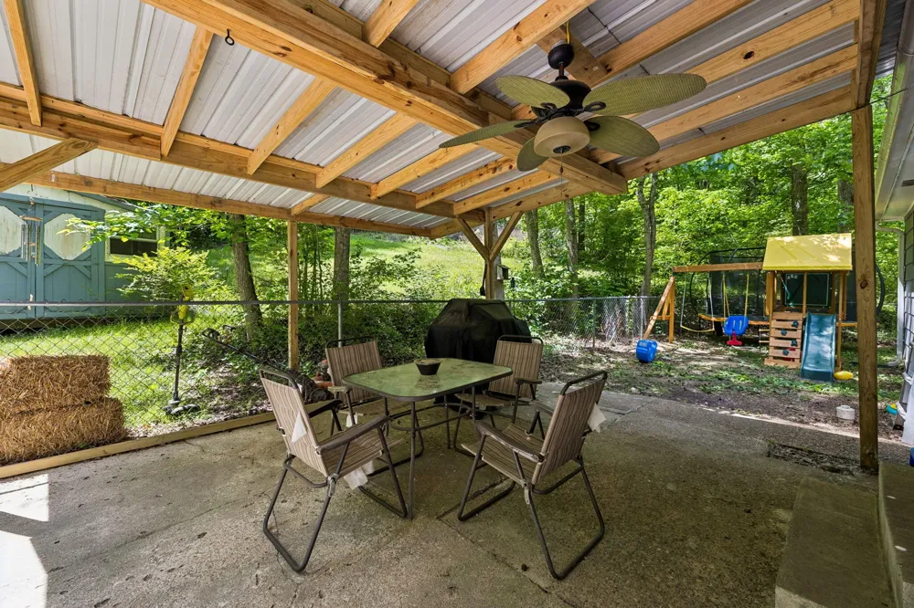 308 Coleman Road Soddy Daisy, TN 37379