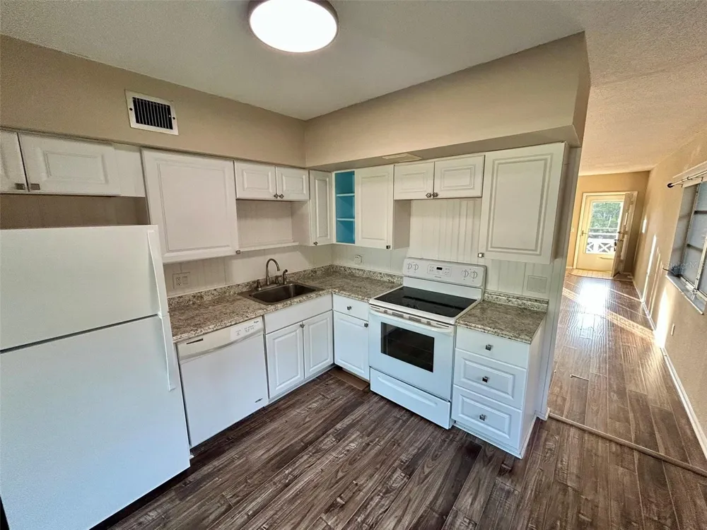2361 JAMAICAN STREET #51 Clearwater, FL 33763