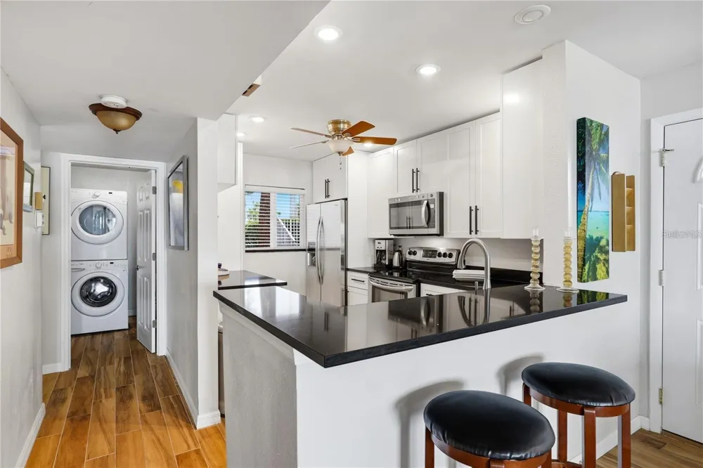 7400 SUNSHINE SKYWAY LANE S #111 St Petersburg, FL 33711