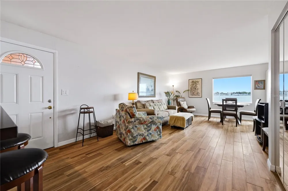 7400 SUNSHINE SKYWAY LANE S #111 St Petersburg, FL 33711