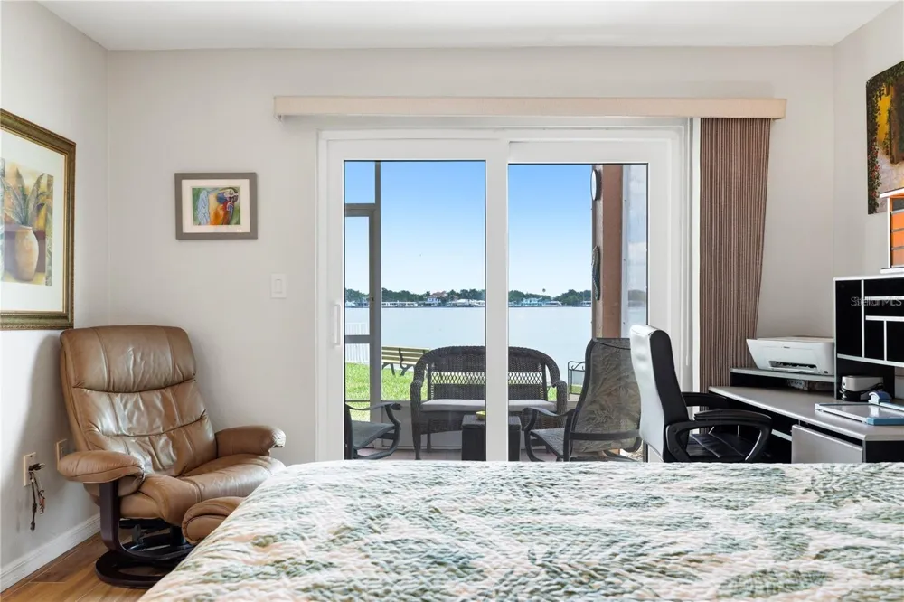 7400 SUNSHINE SKYWAY LANE S #111 St Petersburg, FL 33711