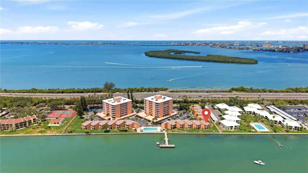 7400 SUNSHINE SKYWAY LANE S #111 St Petersburg, FL 33711