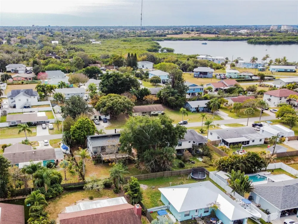 532 45TH STREET COURT W Palmetto, FL 34221