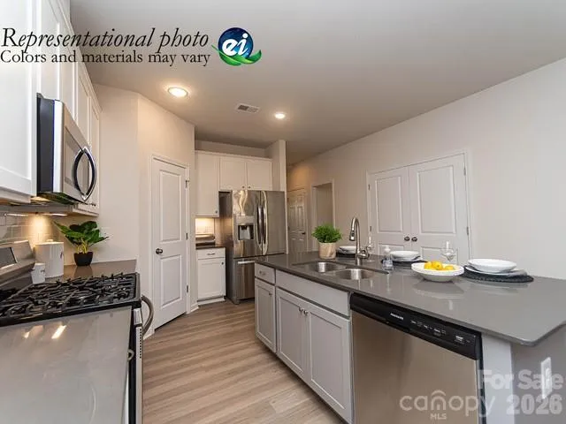 9346 Slimster Drive #87 Charlotte, NC 28214