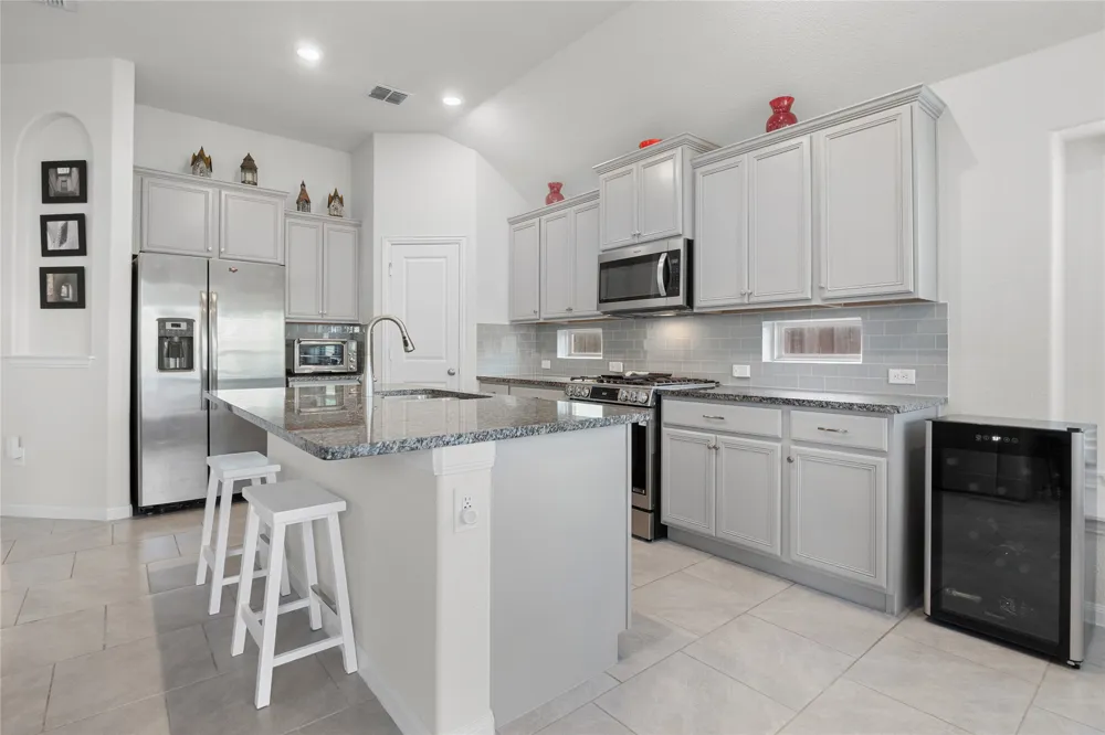 606 Linares Lane Austin, TX 78748