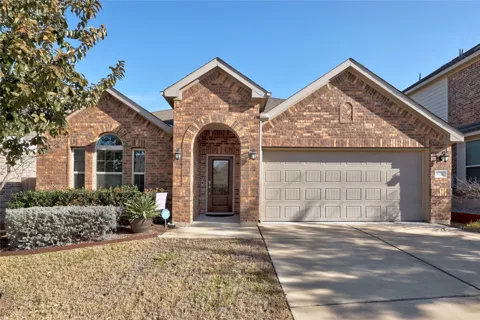 606 Linares Lane