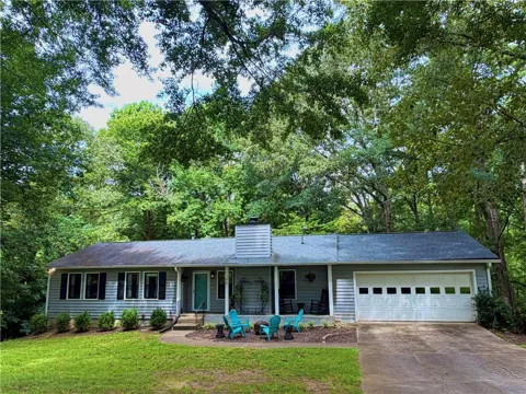 1395 Allatoona Court NW