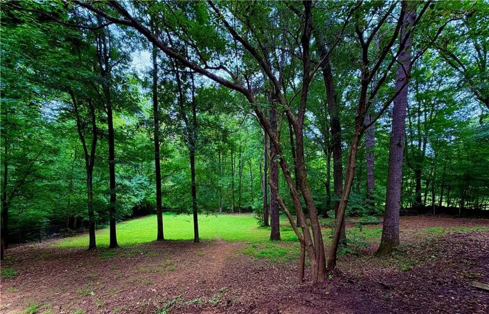 1395 Allatoona Court NW Kennesaw, GA 30152