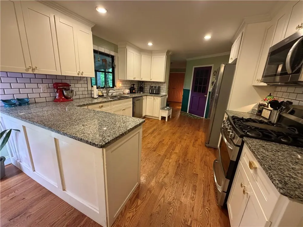 1395 Allatoona Court NW Kennesaw, GA 30152