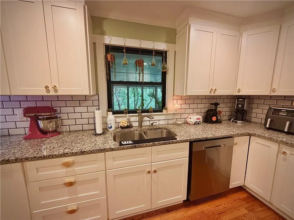 1395 Allatoona Court NW Kennesaw, GA 30152
